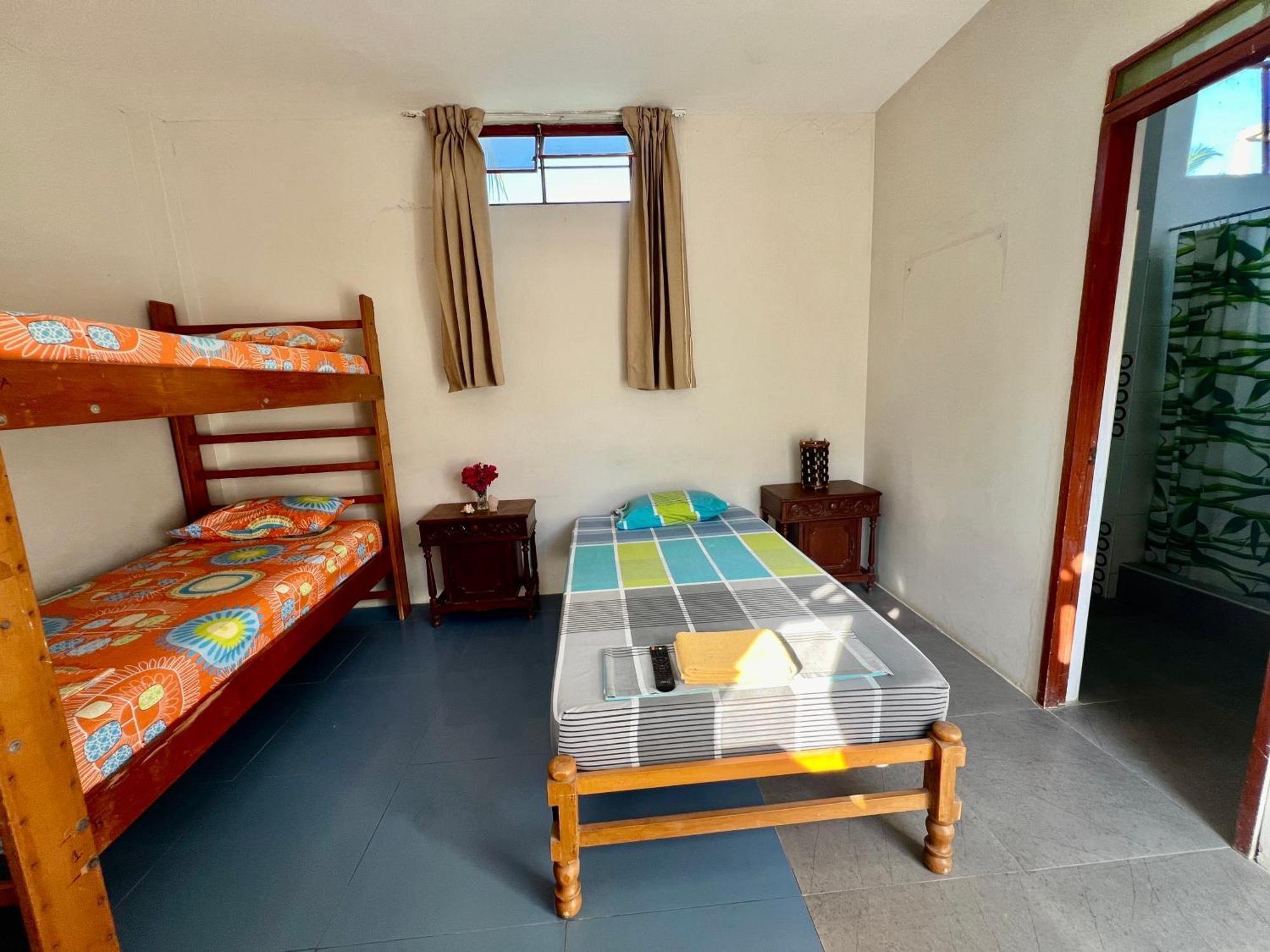 Stone House Mancora Hostel Luaran gambar